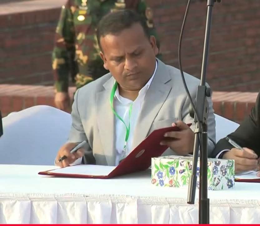 বরিশাল-০৪ (মেহেন্দিগঞ্জ - হিজলা) আসন থেকে এই প্রথম প্রতিমন্ত্রী হিসাবে দায়িত্ব পেলেন রাজিব আহসান