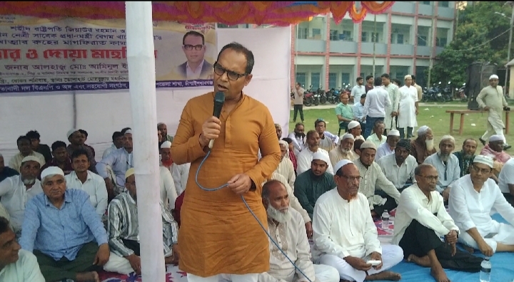 ভোলাহাটে উপজেলা বিএনপির উদ্দ্যোগে ইফতার ও দোয়া মাহফিল অনুষ্ঠিত!!