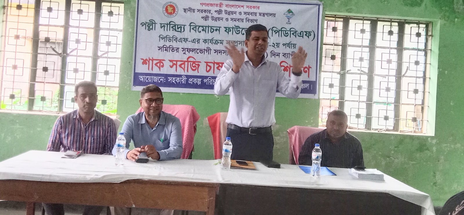 ছাতকে পিডিবিএফের চারা বিতরণ ও সবজি চাষ বিষয়ক প্রশিক্ষন সম্পন্ন