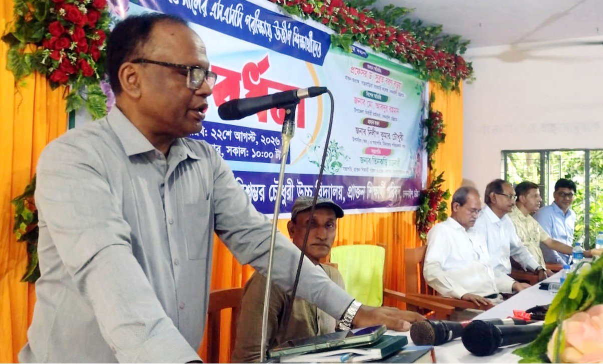 সুশিক্ষার জন্য আধুনিক প্রযুক্তির ব্যবহার অপরিহার্য সংবর্ধনা অনুষ্ঠানে ড. সুব্রত বড়ুয়া